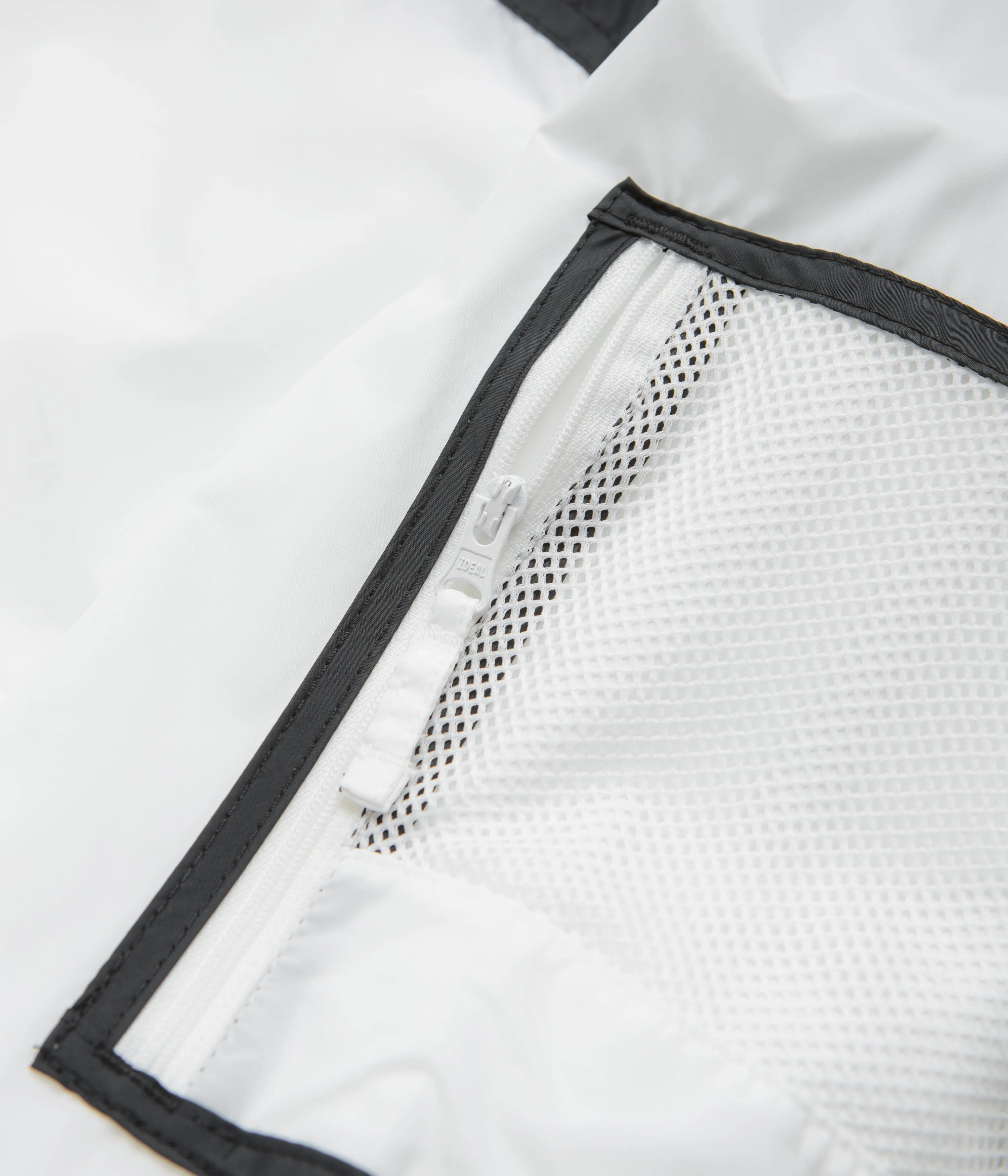 Columbia Challenger II Windbreaker Jacket - White / Black / White