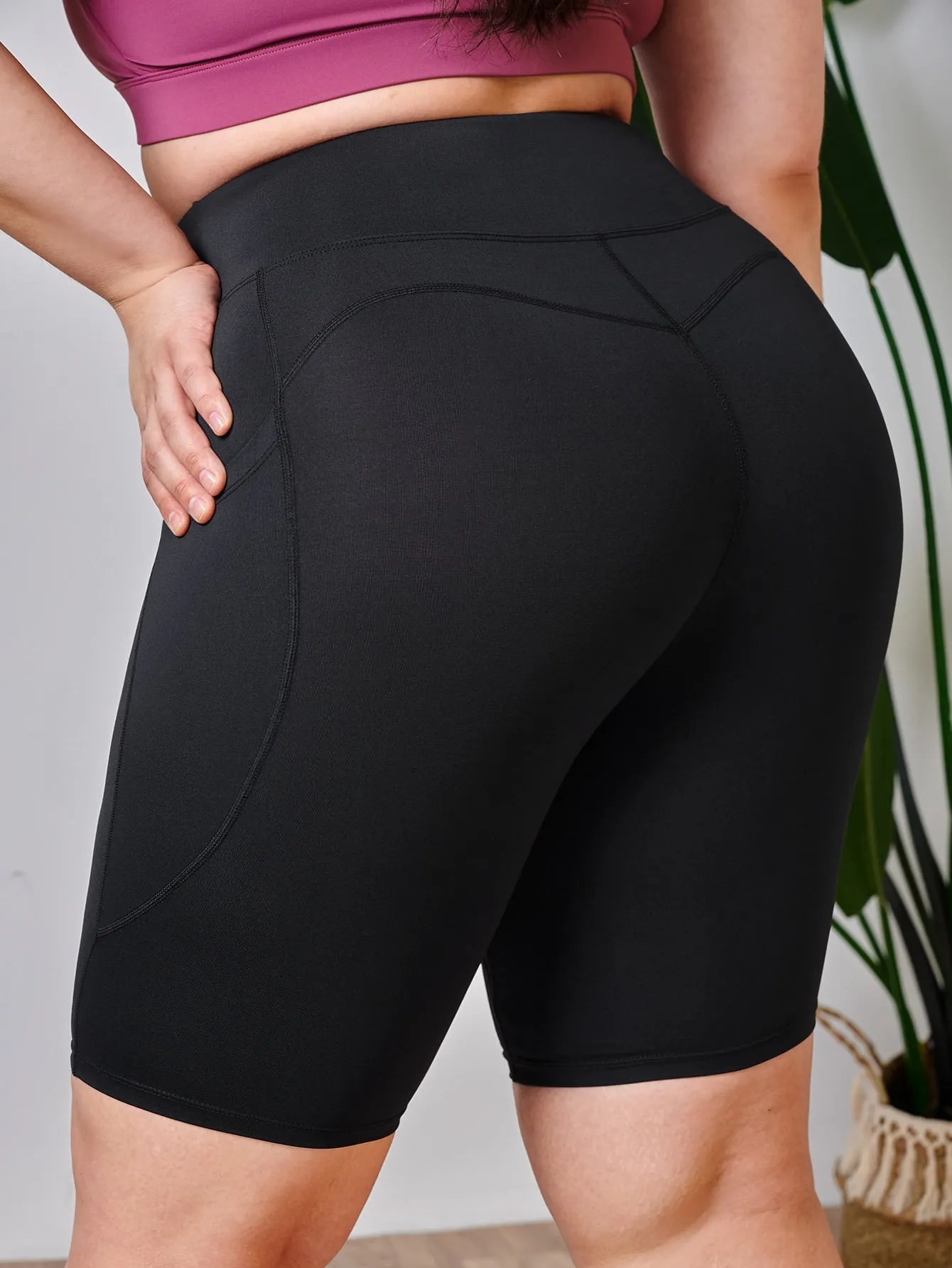Plain Pocket High Waist Plus Size Sports Shorts