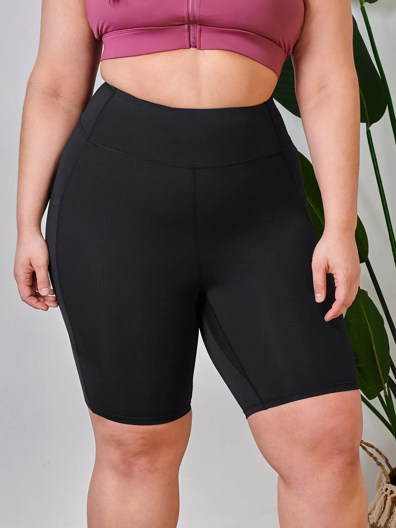 Plain Pocket High Waist Plus Size Sports Shorts
