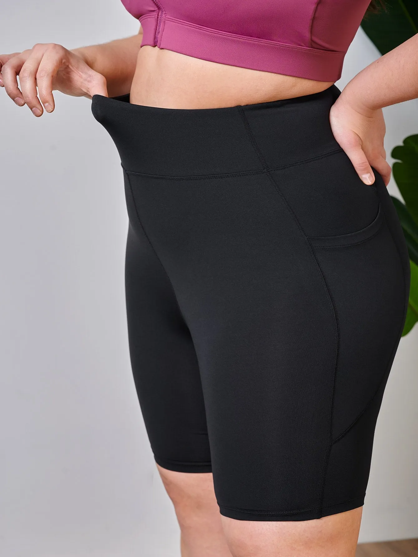 Plain Pocket High Waist Plus Size Sports Shorts