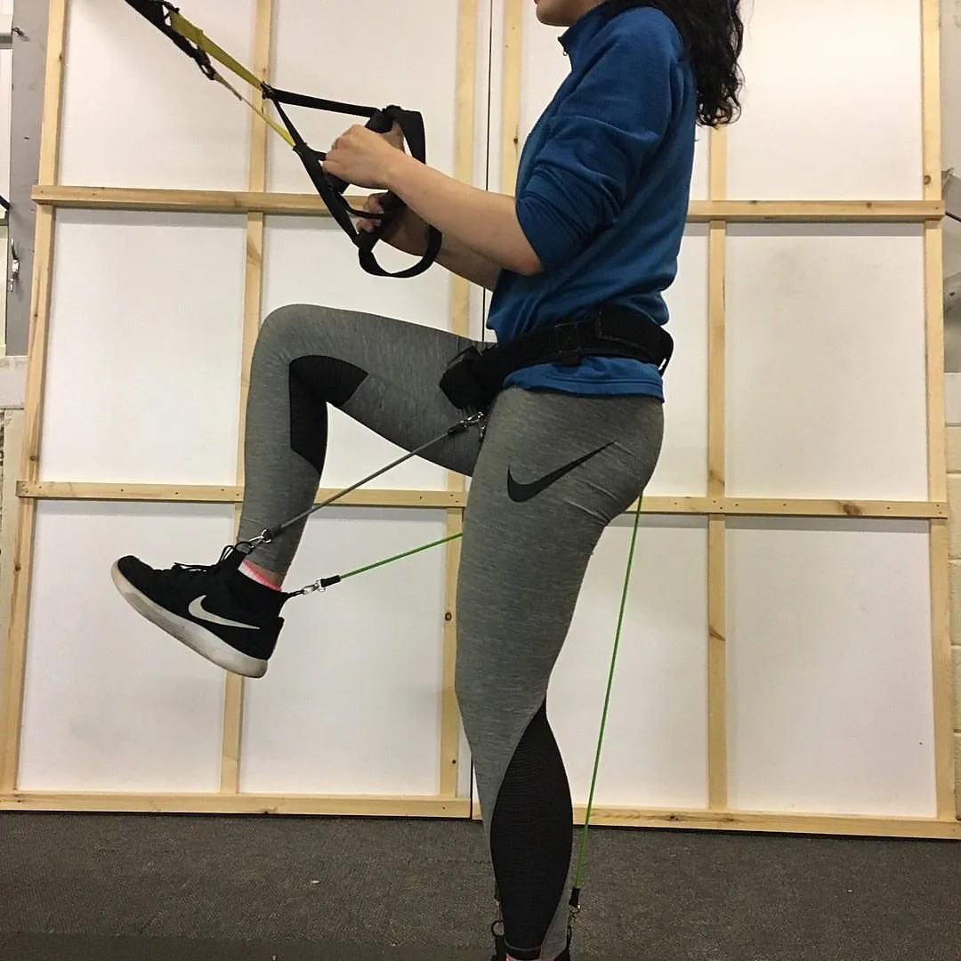 ·Wearbands Full-body Training System : 3 Lower-body-levels, 2 upper-body levels·